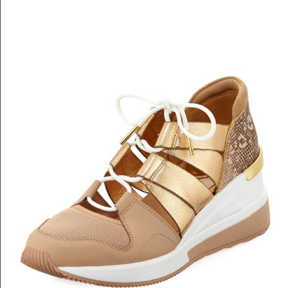 Michael Kors Sneakers with leather details - Picture 8 of 9